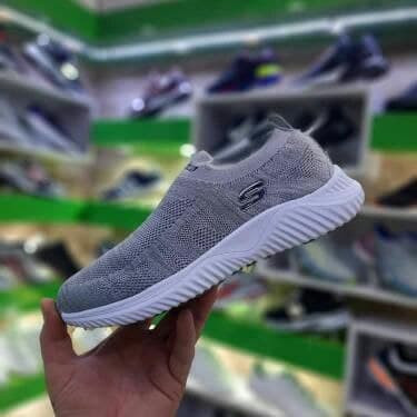 کفش پیاده روی مردانه