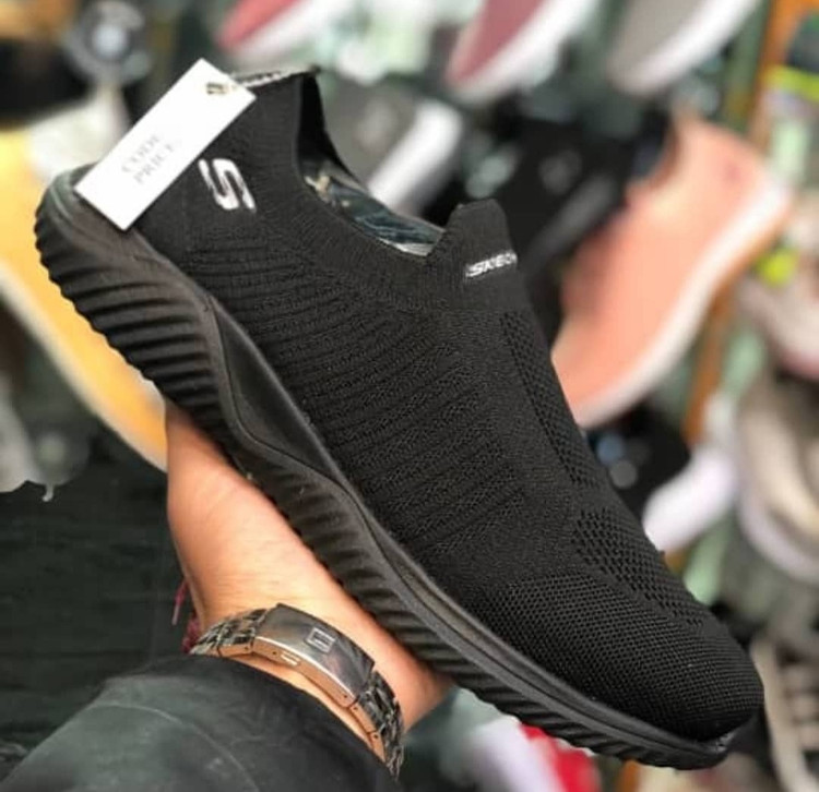 اسکیچرز مشکی مردانه