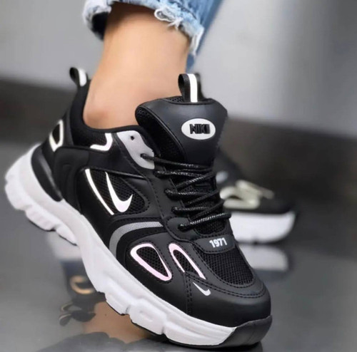 کتونی نایک زنانه