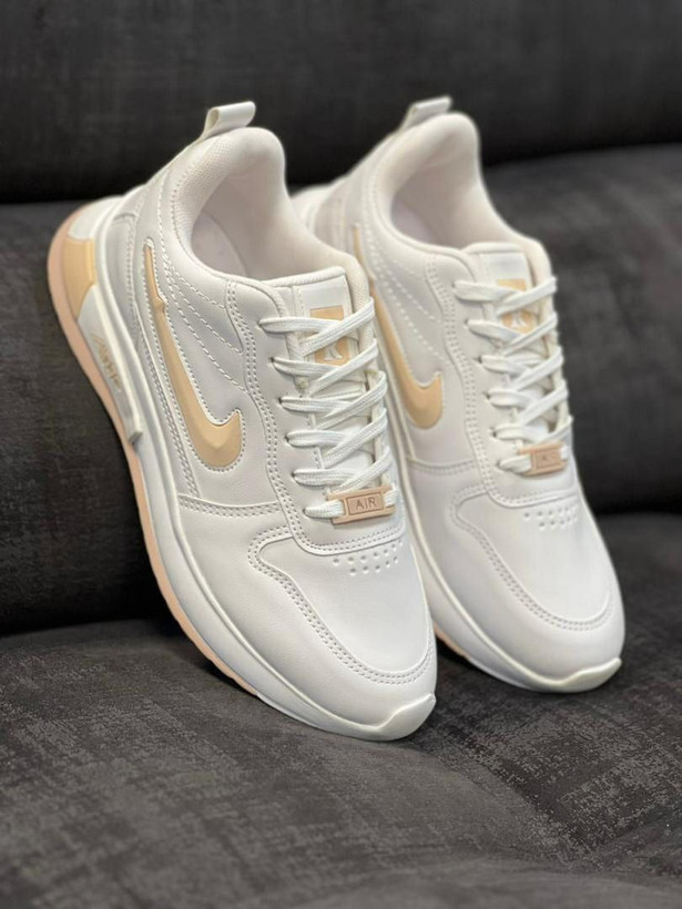 کتونی نایک سفید زنانه