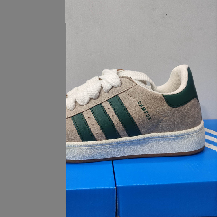 آدیداس کامپوس