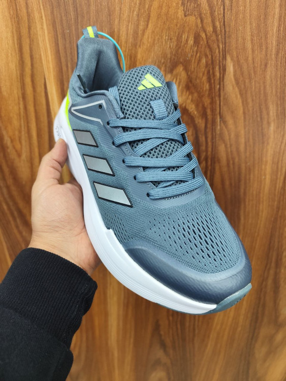 کفش اسپرت راحت