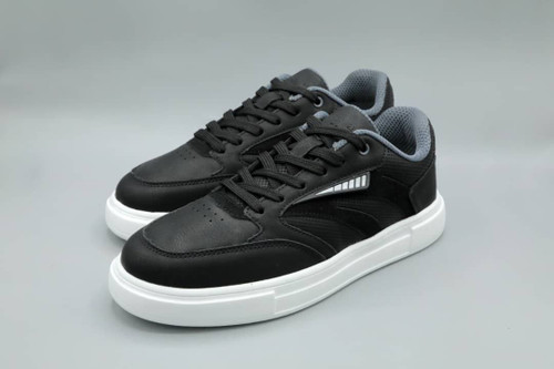 اسکیچرز سالوت