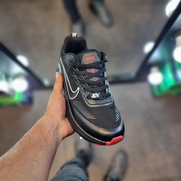 نایک زوم مشکی قرمز