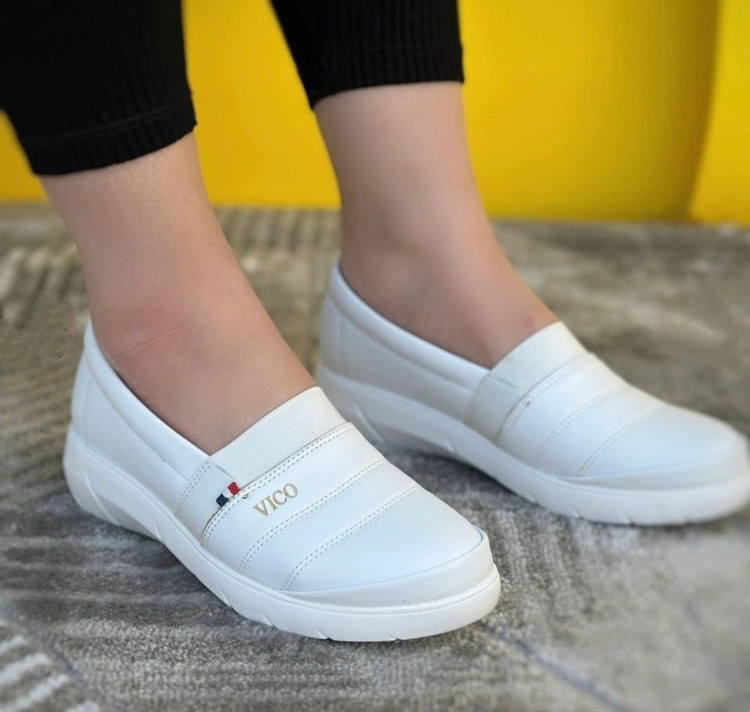 کفش طبی سفید زنانه