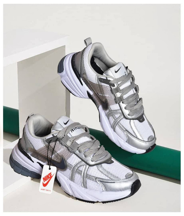 نایک v2k دخترانه