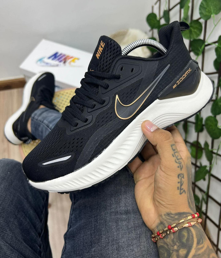 نایک زوم ایکس المنت