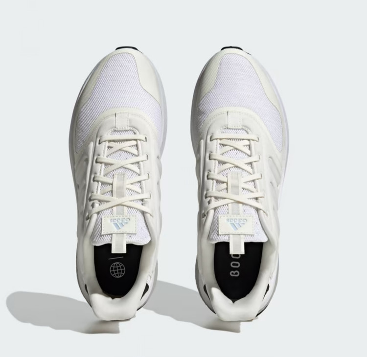 کتانی سفید آدیداس