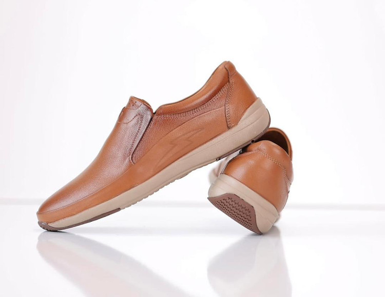 کفش چرم طبی عسلی مردانه