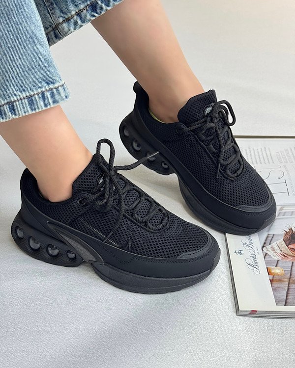 کتونی تمام مشکی زنانه