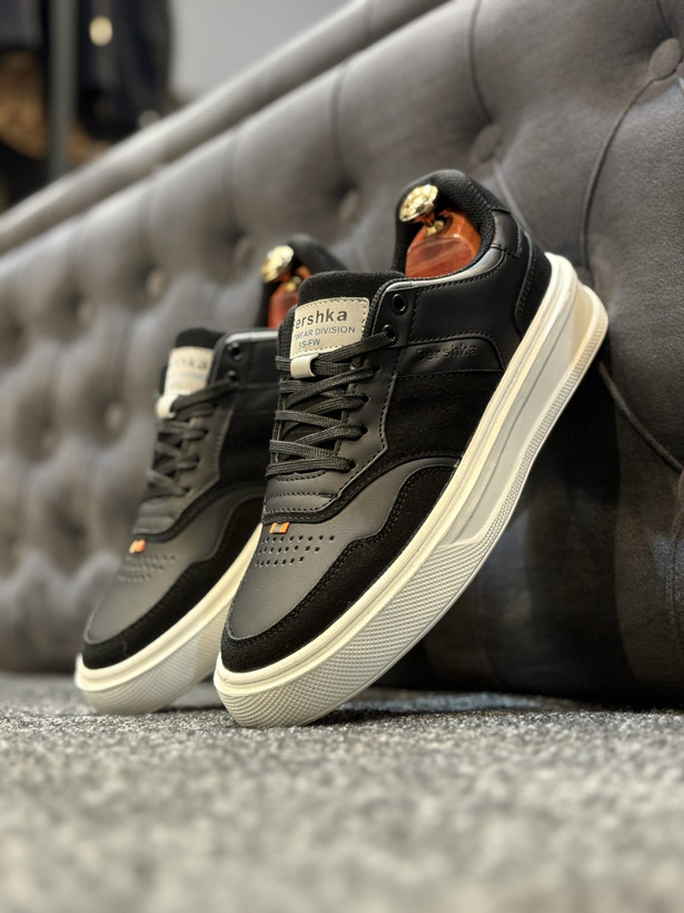 ونس مشکی کف سفید مردانه