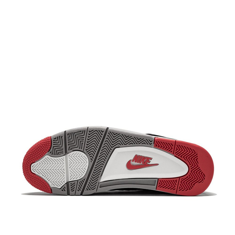 نایک جردن ۴