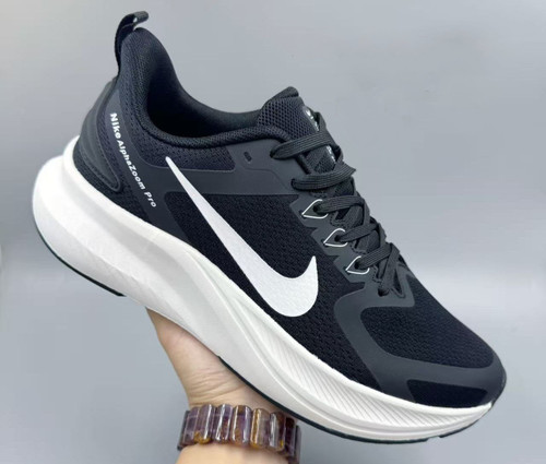 کتونی نایک زوم