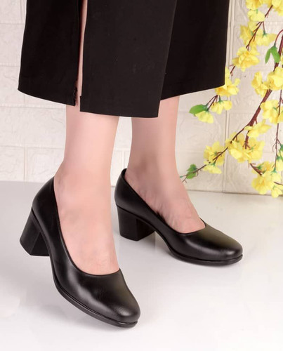 کفش پاشنه ۵ سانت زنانه