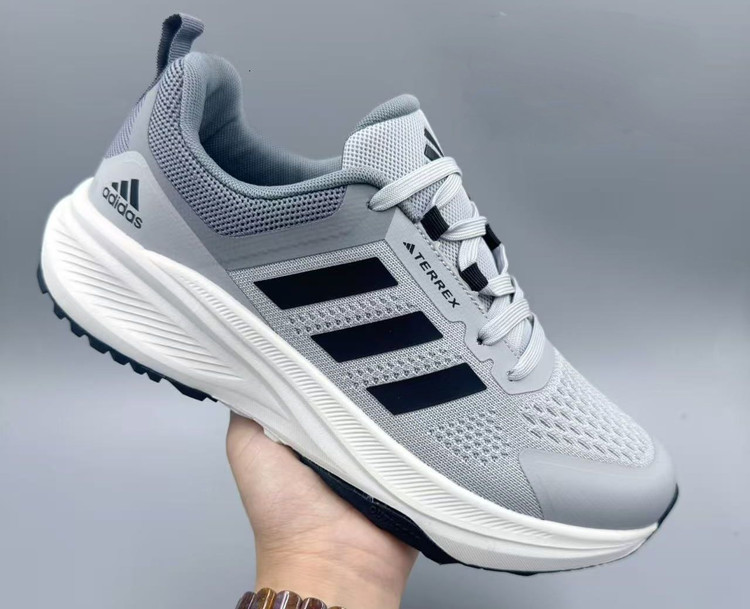 کتونی آدیداس ترکس