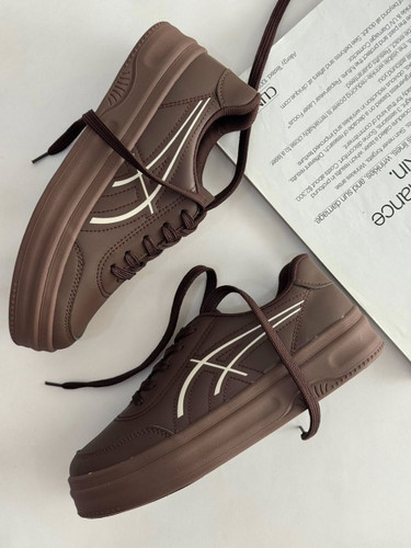 کتونی قهوه ای زنانه