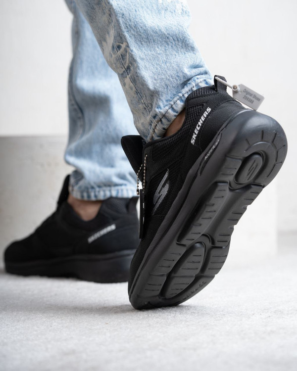 کفش اسپرت مشکی مردانه