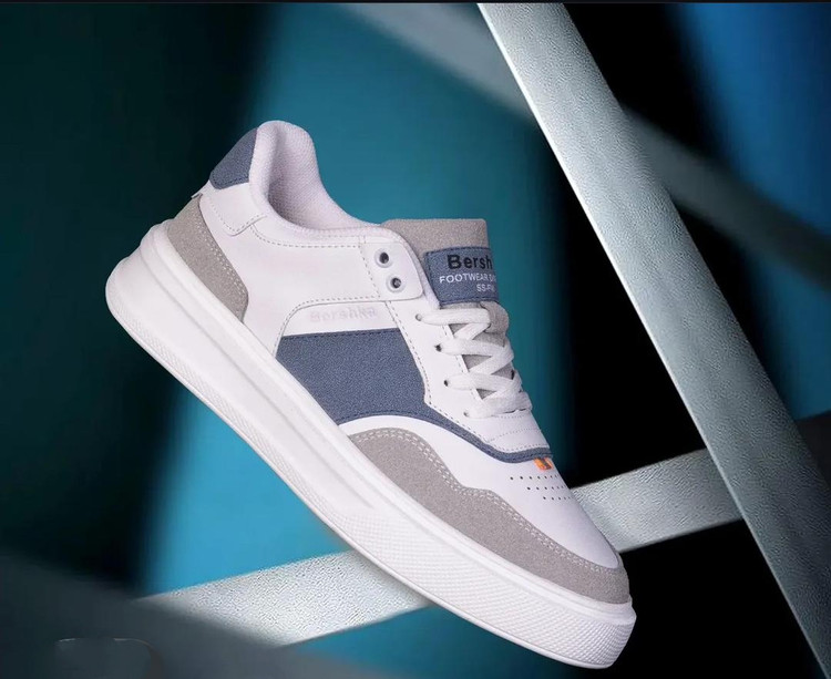 ونس برشکا مردانه