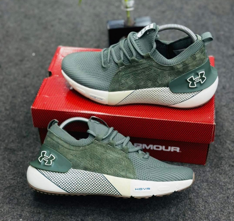 کفش اسپرت آندرآرمور