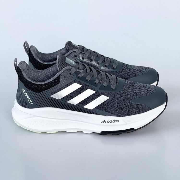 کفش ورزشی مردانه